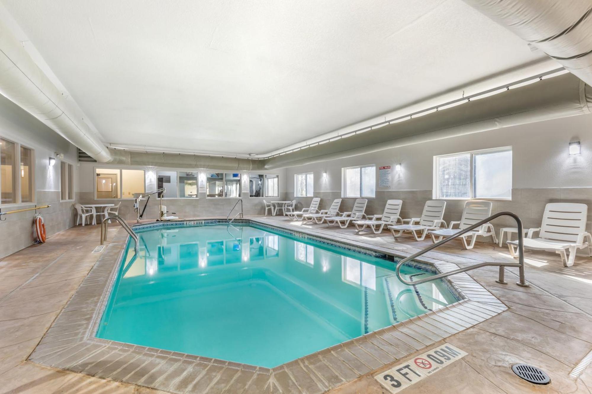 Comfort Suites Nacogdoches Buitenkant foto