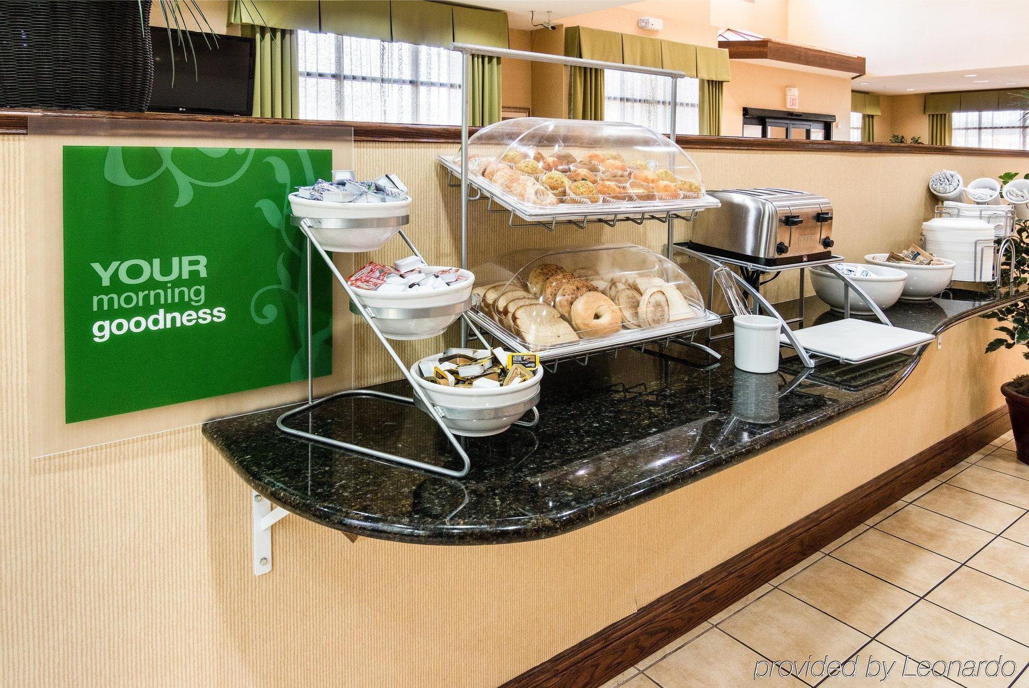 Comfort Suites Nacogdoches Buitenkant foto