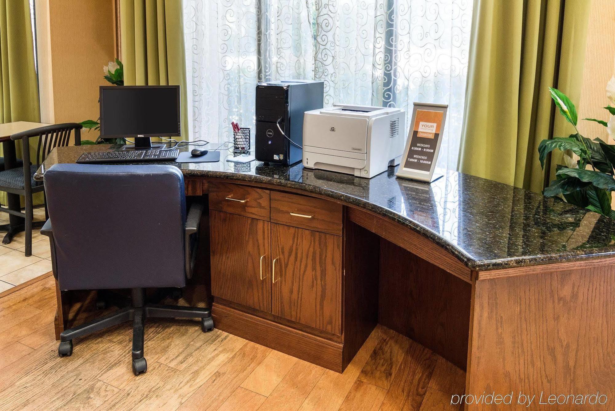 Comfort Suites Nacogdoches Buitenkant foto